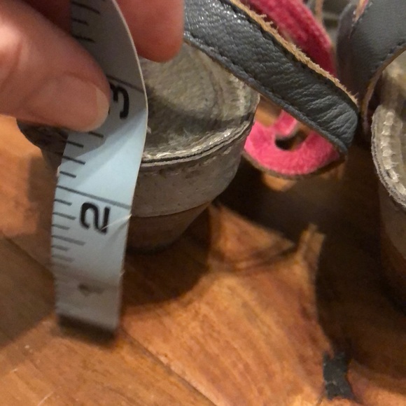 Esska London brand sandals in gray and pink - Picture 5 of 6